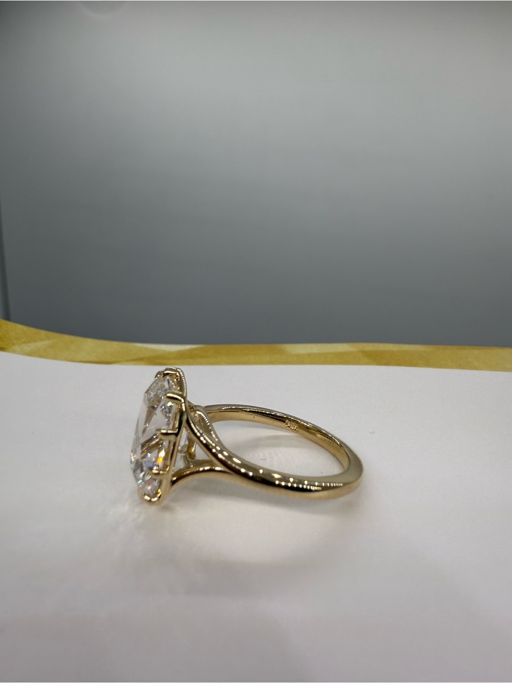 4.56 carat E VVS2 old mine cut diamond solitaire split shank engagement ring - Picture 7 of 11
